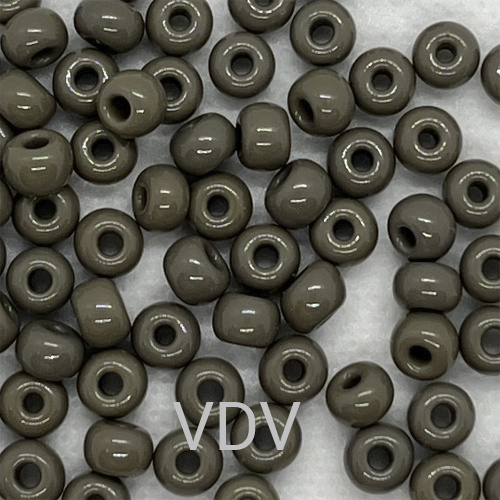 43020-2/0-19001-311 Бісер Чехія (натуральний сірий) 50 г