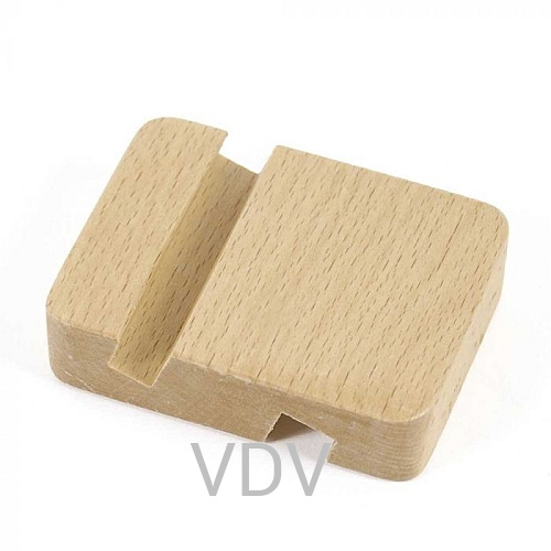 U1992 DMC (Франція) Декоративний дерев'яний тримач для п'ялець 8х6х2 см  
