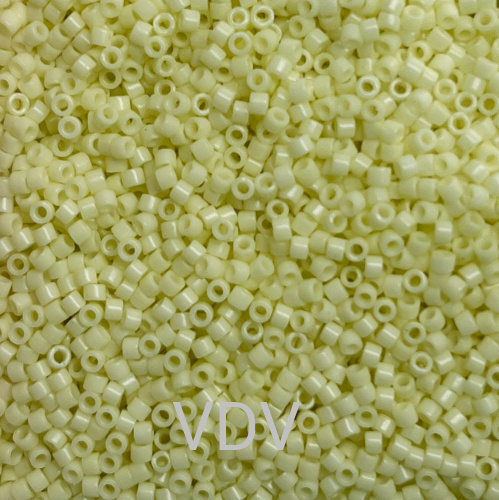 DB-1491-1 Бісер Miyuki Delica Beads 11/0 (натуральний лимонний блідий) 50 г