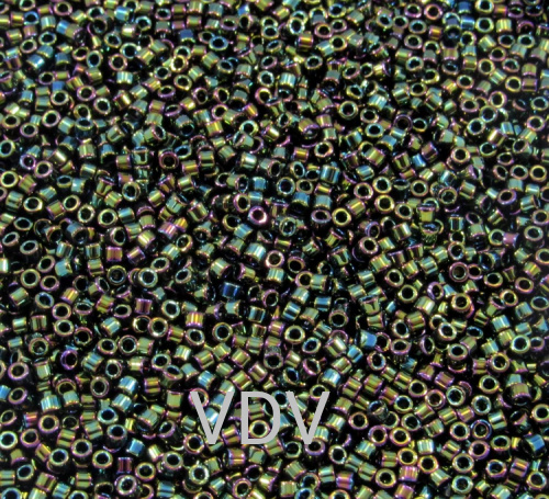DB-3 Бісер Miyuki Delica Beads 11/0 (металік ірис темно-зелений) 50 г