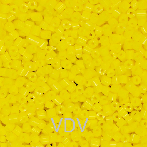 83110-10/0-31001-351 Бісер Чехія (рубка натуральний жовтий лимонний) 50 г