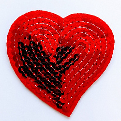 ТА-0390 Термоаплікація "Серце" червона паєтка 68х67 мм червоний фетр клейовий (уп. 5 шт)