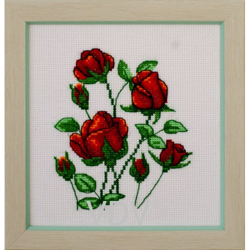 КВ М-0219 "Троянди" (вишита картина муліне акрил) 15х15 см
