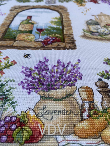 М-0303 "Магія ароматів" (набір для вишивання муліне ДМС + бісер Preciosa) 38х38 см. Вишивка Вино. фото 2