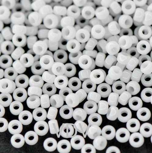 RR-402 Бісер Miyuki Round Rocailles 15/0 (натуральний матовий білий) 50 г
