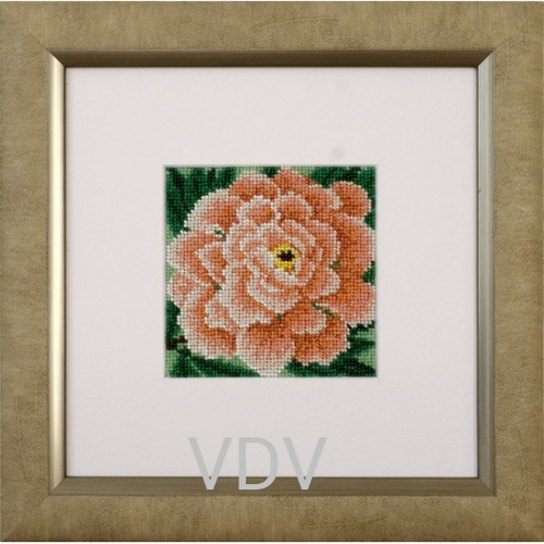 КВ Т-0373 "Півонія" (вишита картина бісером Preciosa (Чехія) 12х12 см