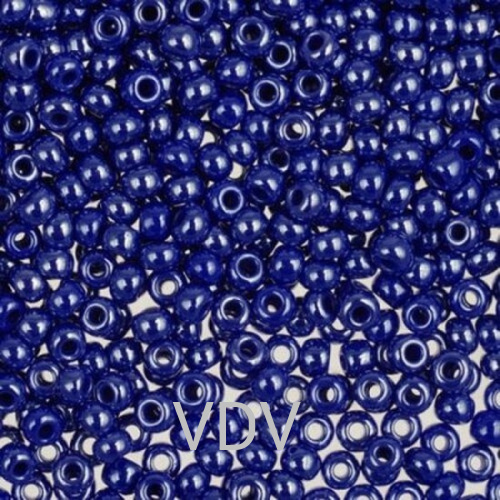 290-10/0-38060 Бісер Чехія (перлиновий, синьо-фіолетовий) 50 г