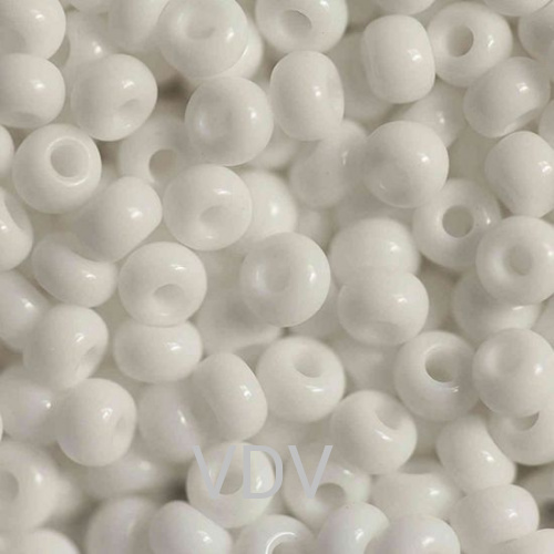 201-10/0-03050 Бісер Чехія (натуральний білий) 50 г