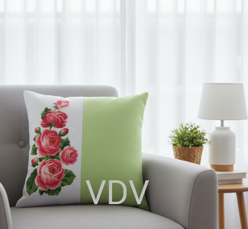 М-0565 Декоративна подушка "Троянди" (набір для вишивання нитками) 40x40 см