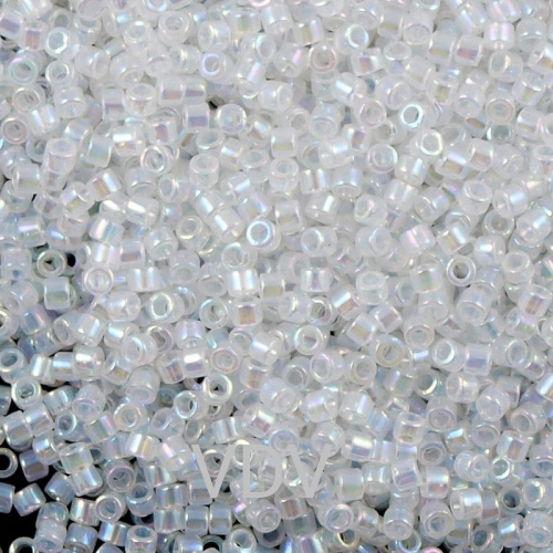 DB-222 Бісер Miyuki Delica Beads 11/0 (напівпрозорий білий з райдужним напиленням) 50 гр
