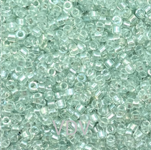DB-1675 Бісер Miyuki Delica Beads 11/0 (райдужний м'ятний) 50 гр