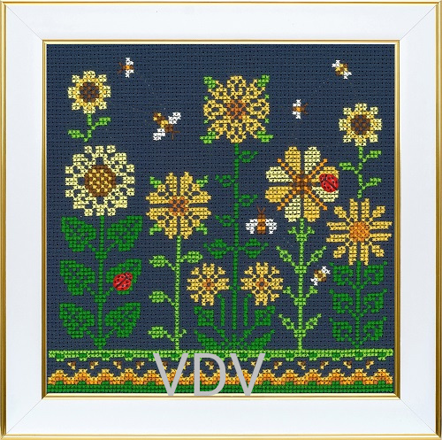 М-0374 "Соняхи" (набір для вишивання муліне ДМС) 14х14 см