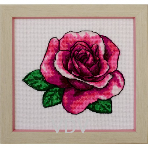 КВ М-0221 "Троянда" (вишита картина муліне акрил) 15х15 см