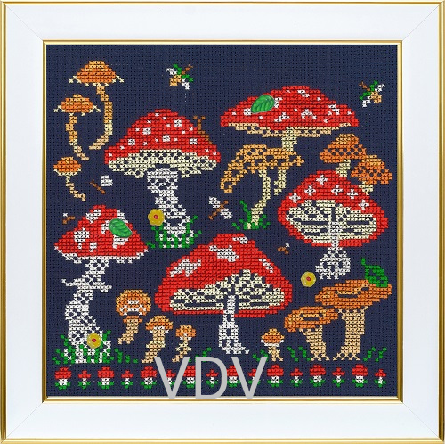 М-0380 "Мухоморчики" (набір для вишивання муліне ДМС) 14х14 см
