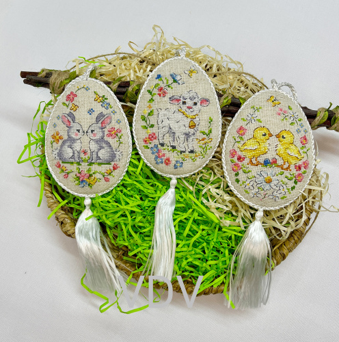 М-0390 "Великодні іграшки" (3 іграшки в комплекті)" (набір для вишивання муліне ДМС) 7х10,5 см